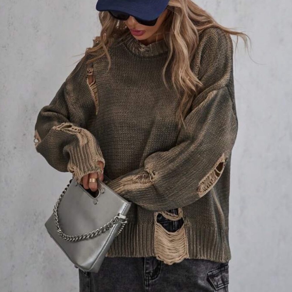 Distressed Oversized Sweater. - Picture 9 of 16